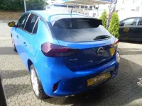 Gebraucht Opel Corsa Elegance 101 PS (74 kW) 2023 Perl blau/voltaik blau Kleinwagen