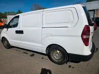 Gebraucht Hyundai H-1 136 PS (100 kW) 2016 Weiß Van / Kleinbus