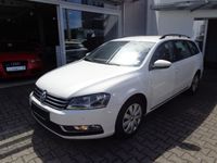 Gebraucht VW Passat 140 PS (102 kW) 2013 Weiß Kombi