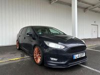 Gebraucht Ford Focus 120 PS (88 kW) 2015 Schwarz Kombi