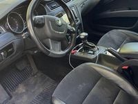 Gebraucht Skoda Superb 170 PS (125 kW) 2012 Schwarz Kombi