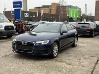 Gebraucht Audi A4 Basis 150 PS (110 kW) 2019 Blau Kombi