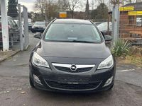 Gebraucht Opel Astra Design Edition 101 PS (74 kW) 2010 Schwarz Kombi