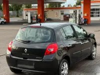 Gebraucht Renault Clio 75 PS (55 kW) 2005 Schwarz Kleinwagen