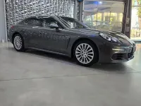 Gebraucht Porsche Panamera Diesel 250 PS (183 kW) 2013 Grau Kleinwagen