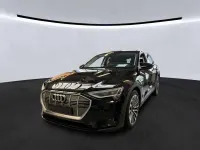 Używany Audi e-tron Comfort 300 kW (408 KM) 2022 Czarny SUV