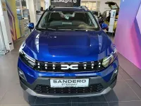Neu Dacia Sandero Journey 110 PS (80 kW) 2025 Grau Kleinwagen
