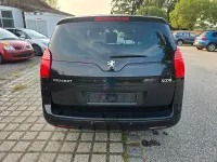 Gebraucht Peugeot 5008 158 PS (116 kW) 2012 Schwarz Van / Kleinbus
