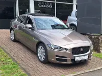 Gebraucht Jaguar XE Prestige 179 PS (131 kW) 2018 Braun Limousine