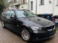 Gebraucht BMW 320 163 PS (119 kW) 2007 Schwarz Kombi