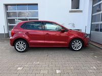 Gebraucht VW Polo Highline 90 PS (66 kW) 2014 Rot Kleinwagen