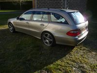 Gebraucht Mercedes E320 Avantgarde 224 PS (164 kW) 2007 Silber Kombi