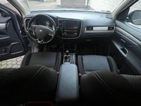 Gebraucht Mitsubishi Outlander 150 PS (110 kW) 2016 Grau SUV
