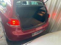 Gebraucht VW Golf VI Style 80 PS (58 kW) 2011 Rot Kleinwagen