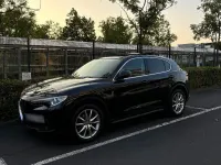 Gebraucht Alfa Romeo Stelvio Super 209 PS (153 kW) 2017 Schwarz SUV
