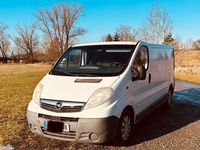 Gebraucht Opel Vivaro 114 PS (83 kW) 2012 Weiß Van / Kleinbus