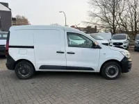 Używany Renault Express 95 KM (69 kW) 2021 Biały Minivan