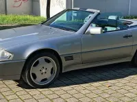 Gebraucht Mercedes SL300 231 PS (169 kW) 1992 Silber Cabrio