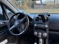 Second-hand Mitsubishi Colt 75 CP (55 kW) 2007 Alb Hatchback