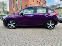 Gebraucht Citroën C3 SELECTION 82 PS (60 kW) 2016 Violett Limousine