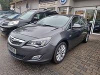 Gebraucht Opel Astra 116 PS (85 kW) 2011 Grau Limousine