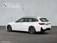 Gebraucht BMW 330e M Sport 292 PS (214 kW) 2022 Weiß Kombi