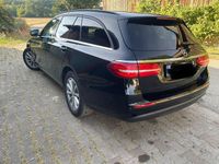 Gebraucht Mercedes E220 194 PS (142 kW) 2017 Schwarz Kombi