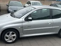 Gebraucht Peugeot 206 Quiksilver 88 PS (64 kW) 2005 Grau Kleinwagen