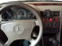 Gebraucht Mercedes C180 Elegance 122 PS (89 kW) 1997 Blau Limousine