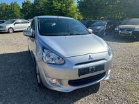 Gebraucht Mitsubishi Space Star 80 PS (58 kW) 2013 Silber Limousine
