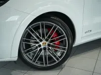 Gebraucht Porsche Cayenne GTS Chrono 460 PS (338 kW) 2020 Weiß SUV