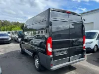 Gebraucht Peugeot Boxer Comfort 110 PS (80 kW) 2015 Grau Van