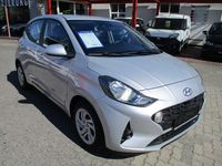 Gebraucht Hyundai i10 Select 67 PS (49 kW) 2021 Silber Kleinwagen