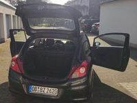 Gebraucht Opel Corsa Active 69 PS (50 kW) 2013 Schwarz Kleinwagen