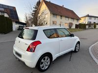 Gebraucht Suzuki Swift 93 PS (68 kW) 2009 Weiß Kleinwagen