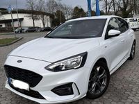 Gebraucht Ford Focus ST-Line 150 PS (110 kW) 2019 Weiß Limousine