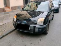 Gebraucht Ford Fusion 80 PS (58 kW) 2009 Schwarz Kleinwagen