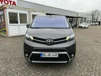 Gebraucht Toyota Proace Verso Team 100 kW (136 PS) 2023 Basaltgrau metallic Kombi