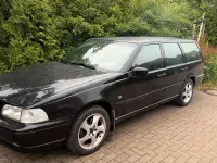 Gebraucht Volvo V70 140 PS (102 kW) 1999 Schwarz Kombi