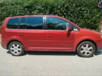Gebraucht VW Touran 102 PS (75 kW) 2005 Rot Van / Kleinbus