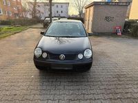 Gebraucht VW Polo 54 PS (39 kW) 2003 Schwarz Kleinwagen