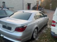 Gebraucht BMW 530 218 PS (160 kW) 2003 Silber Limousine