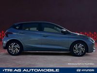 Gebraucht Hyundai i20 Trend 101 PS (74 kW) 2024 Lumen grey Limousine
