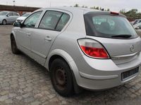 Gebraucht Opel Astra Edition 90 PS (66 kW) 2006 Silber Limousine