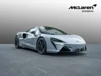 Neu McLaren Artura 700 PS (514 kW) 2025 Grau Cabrio