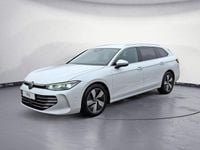 Gebraucht VW Passat Elegance 150 PS (110 kW) 2025 Weiß Kombi