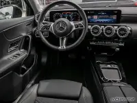 Gebraucht Mercedes A180 Advanced Plus 116 PS (85 kW) 2025 Grau Limousine