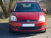 Gebraucht Ford Fiesta Style 69 PS (50 kW) 2007 Orange Kleinwagen