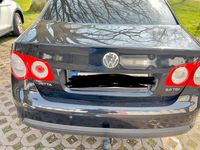 Gebraucht VW Jetta 150 PS (110 kW) 2006 Schwarz Limousine