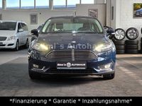Usata Ford Focus Titanium 101 CV (74 kW) 2017 Blu Berlina